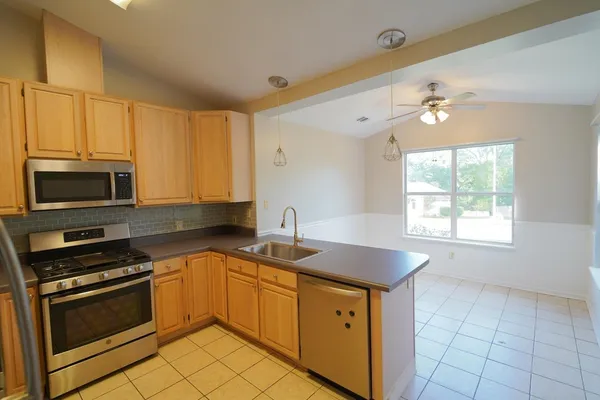 $2,600 | 1908 Wagon Wheel Circle East, Tallahassee, FL 32317