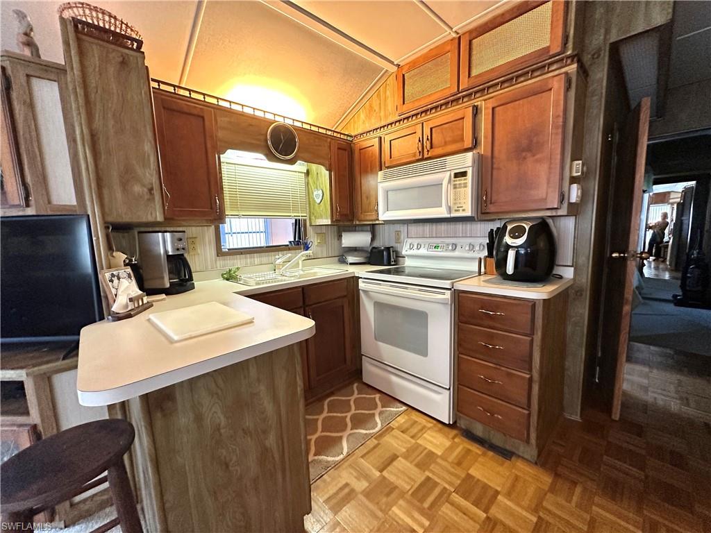 4711 Pilgrims Way West Estero, FL 33928 - Photo 8 of 15