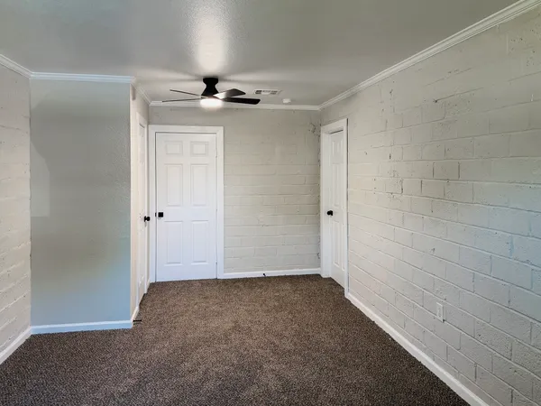 $1,475 | 427 Wood Street, Navasota, TX 77868