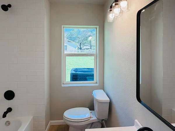 $1,475 | 427 Wood Street, Navasota, TX 77868