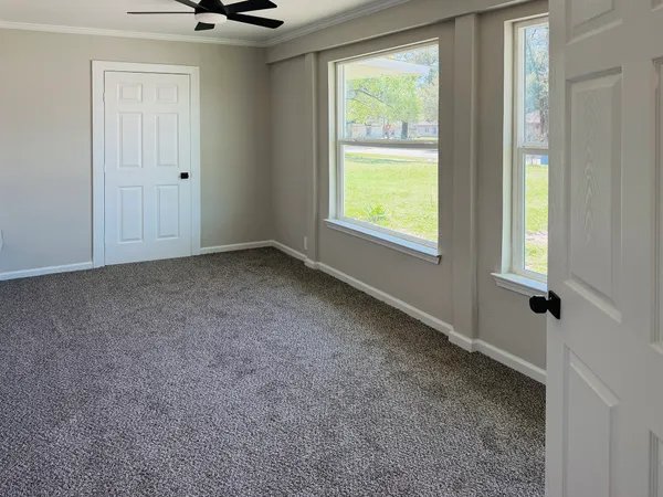 $1,475 | 427 Wood Street, Navasota, TX 77868