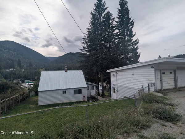 $239,000 | 721 Hunter Street, Mullan, ID 83846