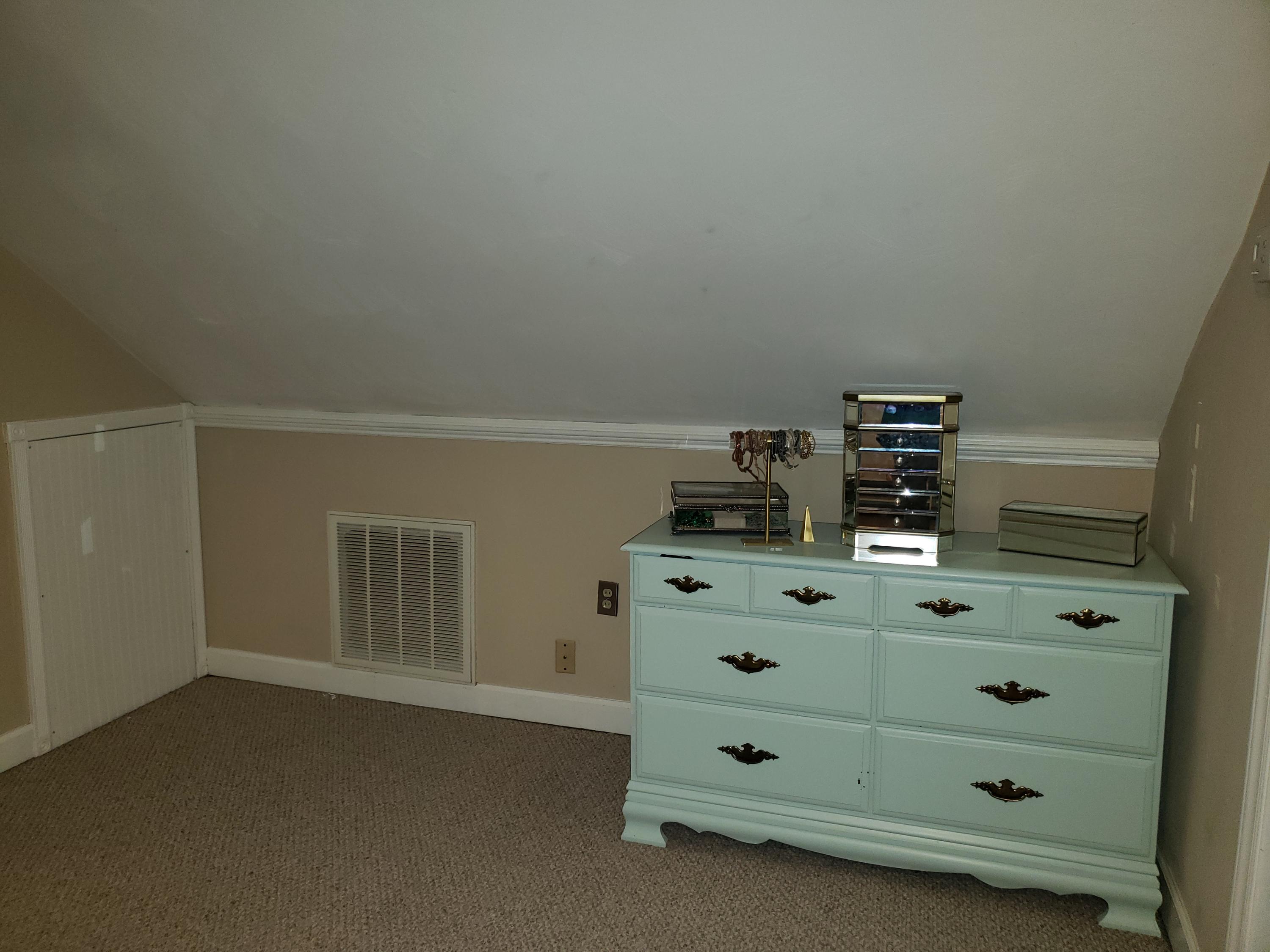 2530 Livingston Road Southwest Roanoke, VA 24015 - Photo 13 of 25 Upstairs Landing