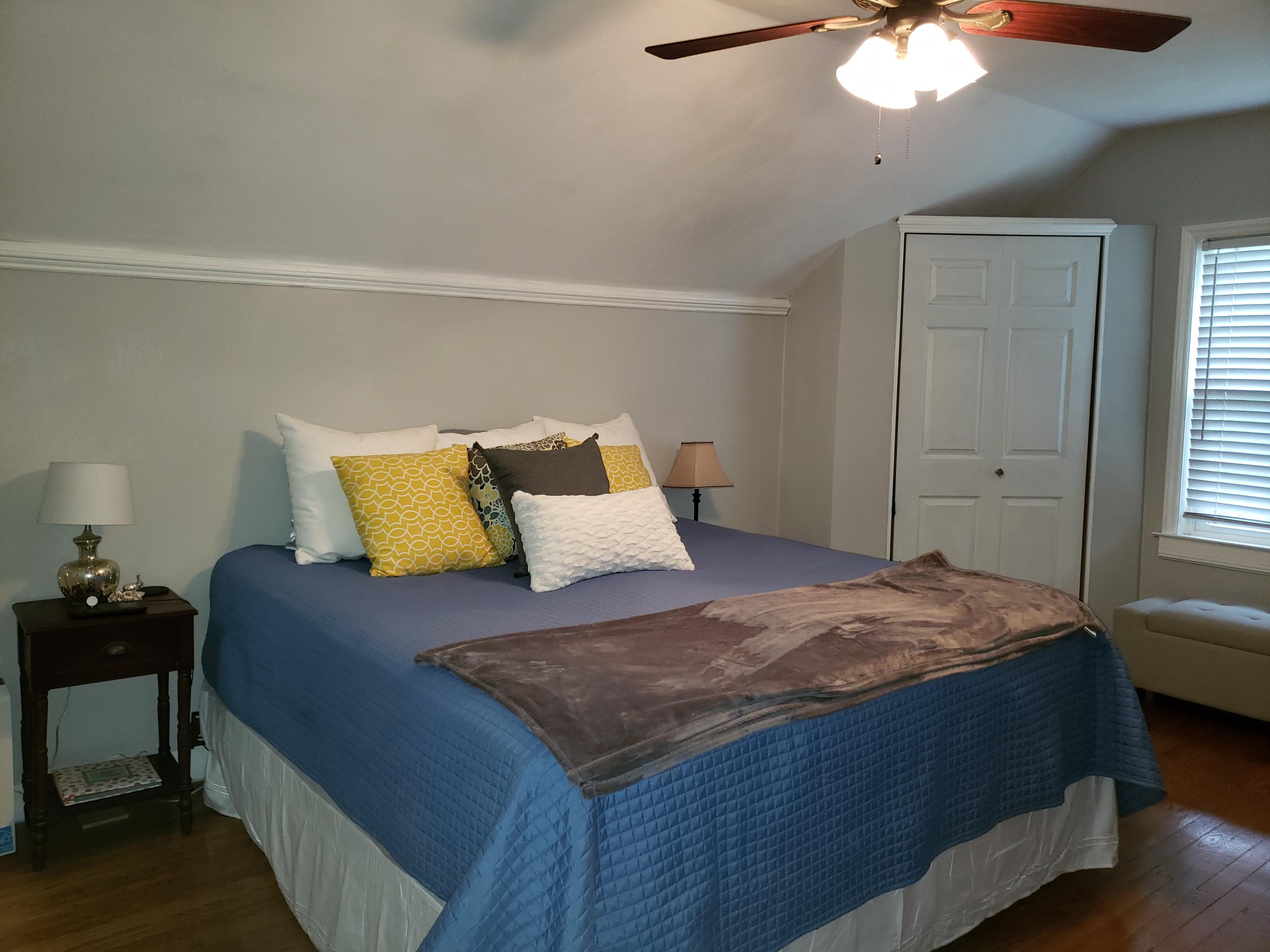 2530 Livingston Road Southwest Roanoke, VA 24015 - Photo 14 of 25 Master Bedroom