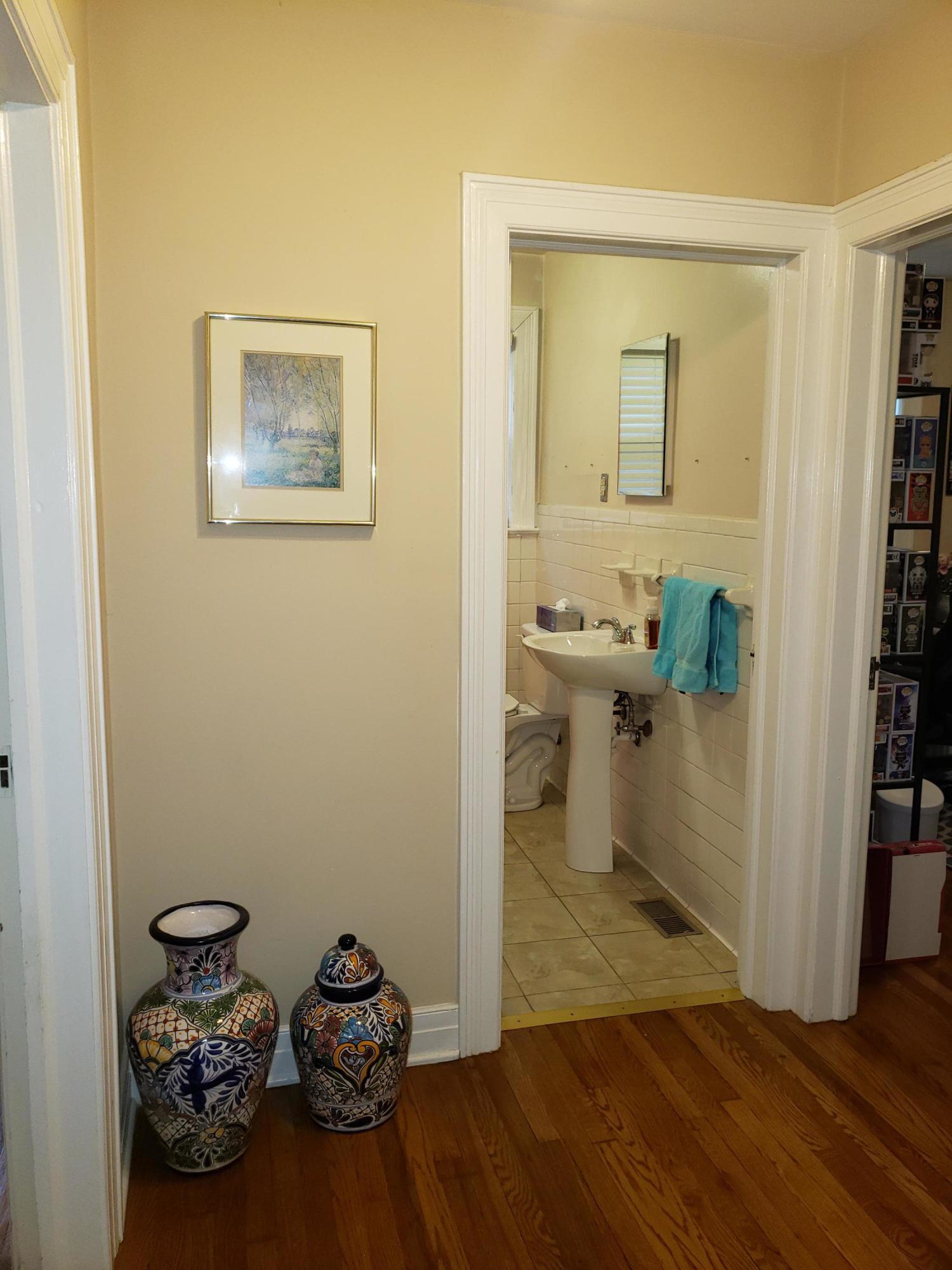 2530 Livingston Road Southwest Roanoke, VA 24015 - Photo 6 of 25 Hall Area
