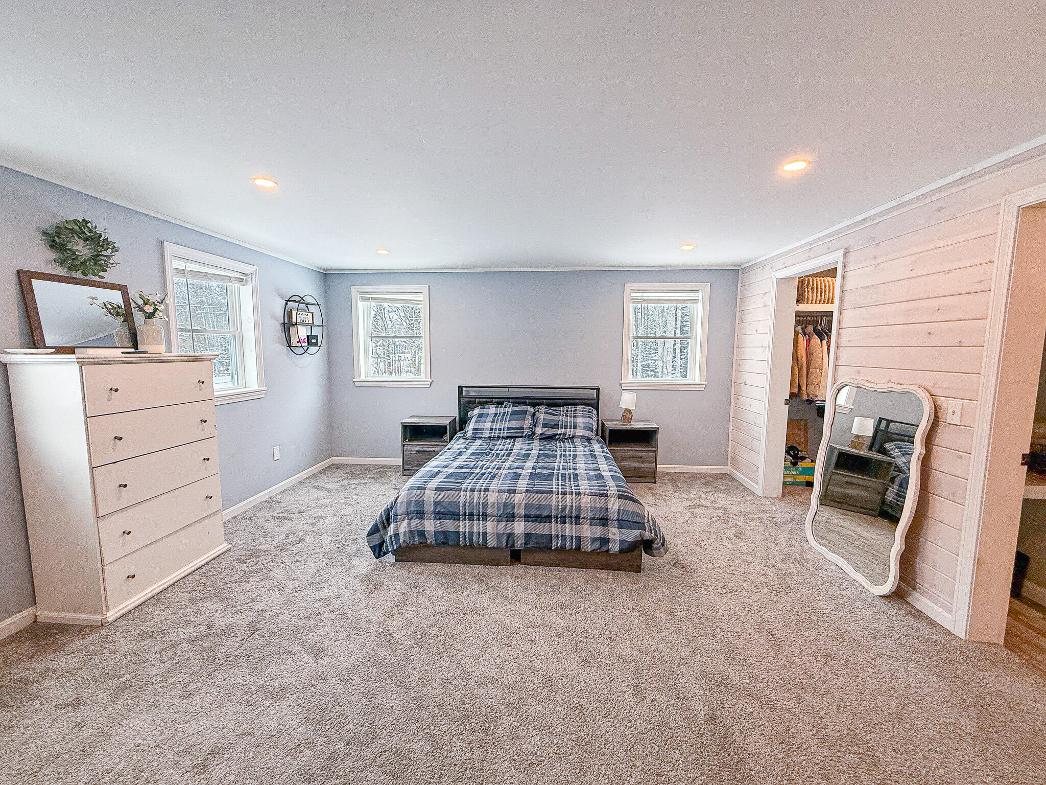 50 Ficketts Point Road Milbridge, ME 04658 - Photo 13 of 24 Primary bedroom