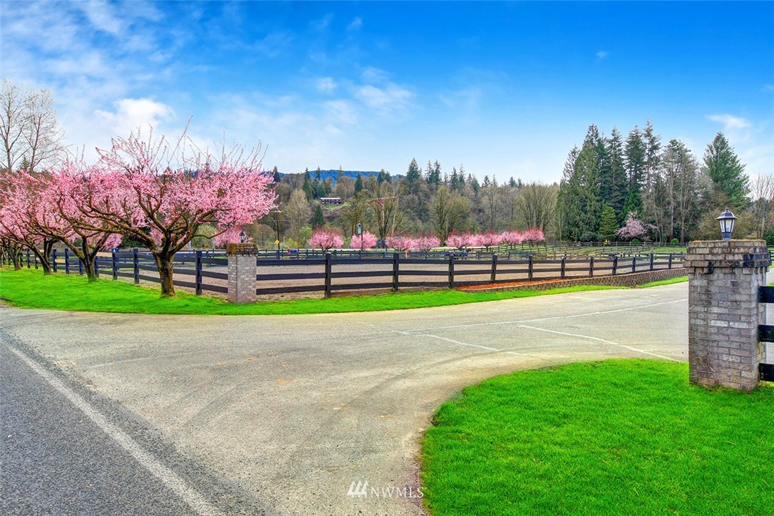 18001 Tualco Road Monroe, WA 98272 - Photo 2 of 25