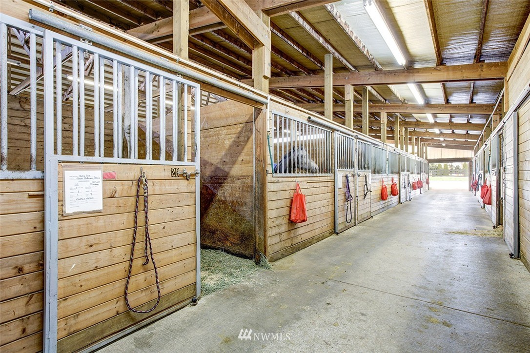 18001 Tualco Road Monroe, WA 98272 - Photo 4 of 25