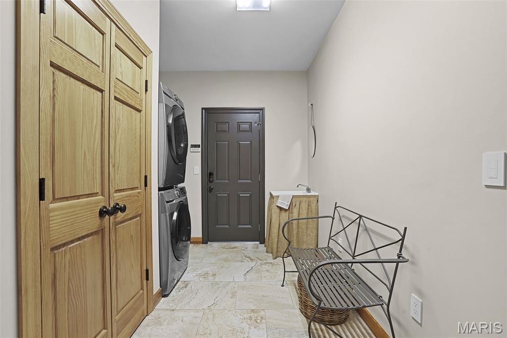 2066 Spring Valley Drive Washington, MO 63090 - Photo 22 of 45