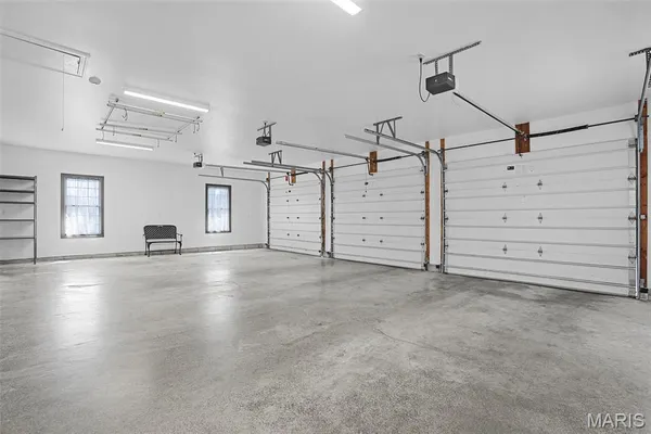 $675,000 | 2066 Spring Valley Drive, Washington, MO 63090