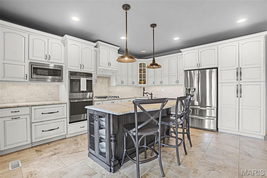 2066 Spring Valley Drive Washington, MO 63090 - Photo 8 of 45