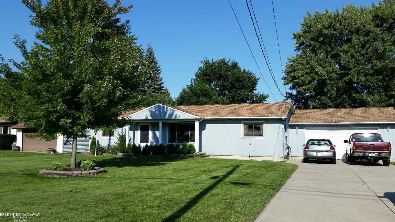 27264 Bunert Road Warren, MI 48088 - Photo 2 of 27 31316085-1.JPG