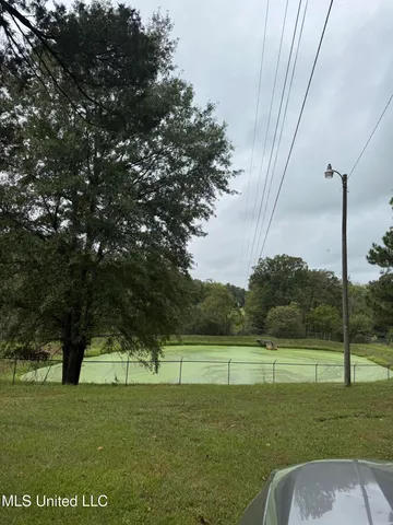 $680,000 | 400 Red Hill Circle, Unit 11, Batesville, MS 38606