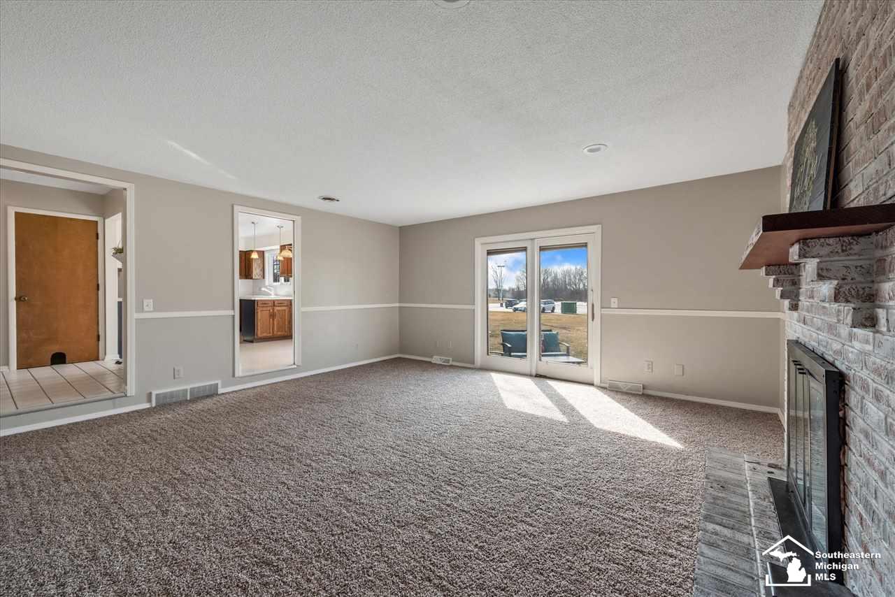 4023 South Custer Road Monroe, MI 48161 - Photo 18 of 38