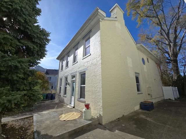 $375,000 | 221 East High Street, Lawrenceburg, IN 47025