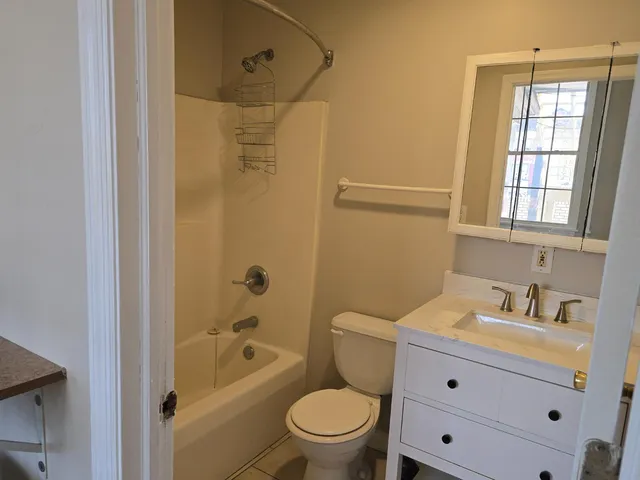 $399,900 | 221 East High Street, Lawrenceburg, IN 47025