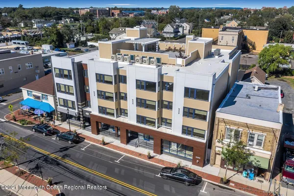 $2,800 | 131 Brighton Avenue, Unit 301, Long Branch, NJ 07740