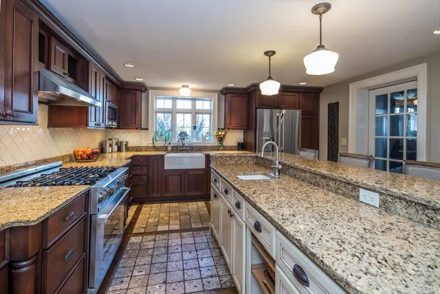 $1,950,000 | 960 East Pittsford Road, Rutland Town, VT 05701