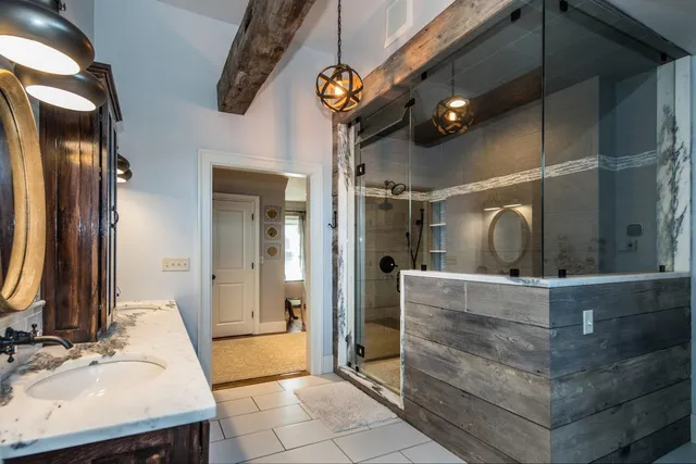 $1,950,000 | 960 East Pittsford Road, Rutland Town, VT 05701