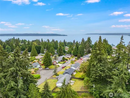 $589,950 | 30032 5th Avenue Southwest, Federal Way, WA 98023