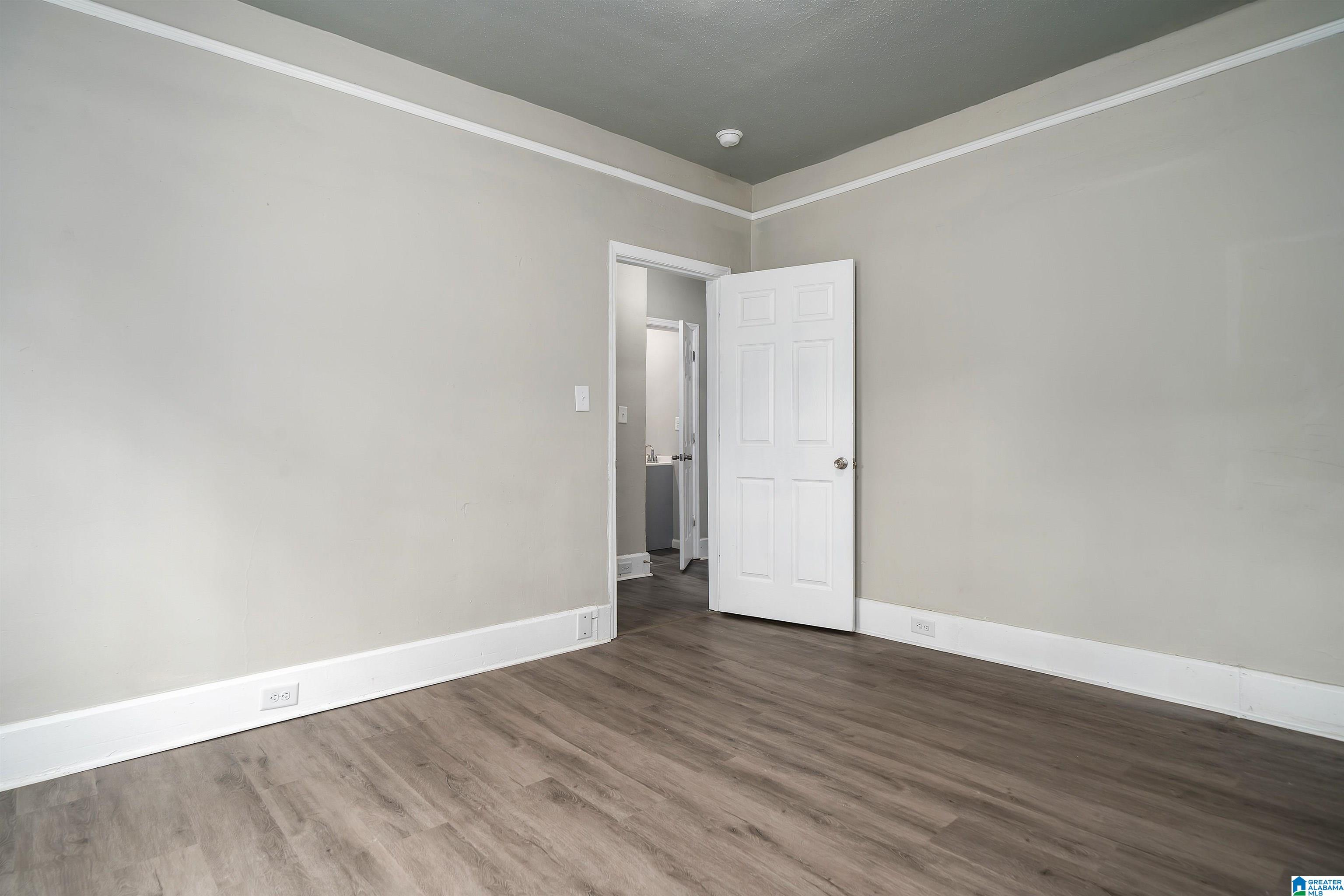 2129 Pike Road Birmingham, AL 35208 - Photo 13 of 24