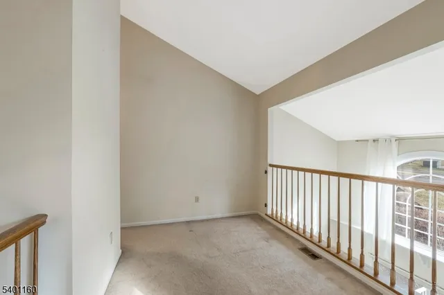 $2,600 | 62 Bentley Court, Bedminster, NJ 07921