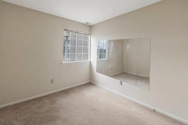 $2,600 | 62 Bentley Court, Bedminster, NJ 07921