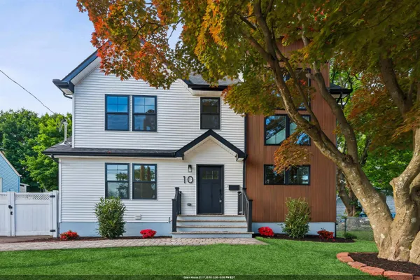 $999,900 | 10 Rose Street, Edison, NJ 08817