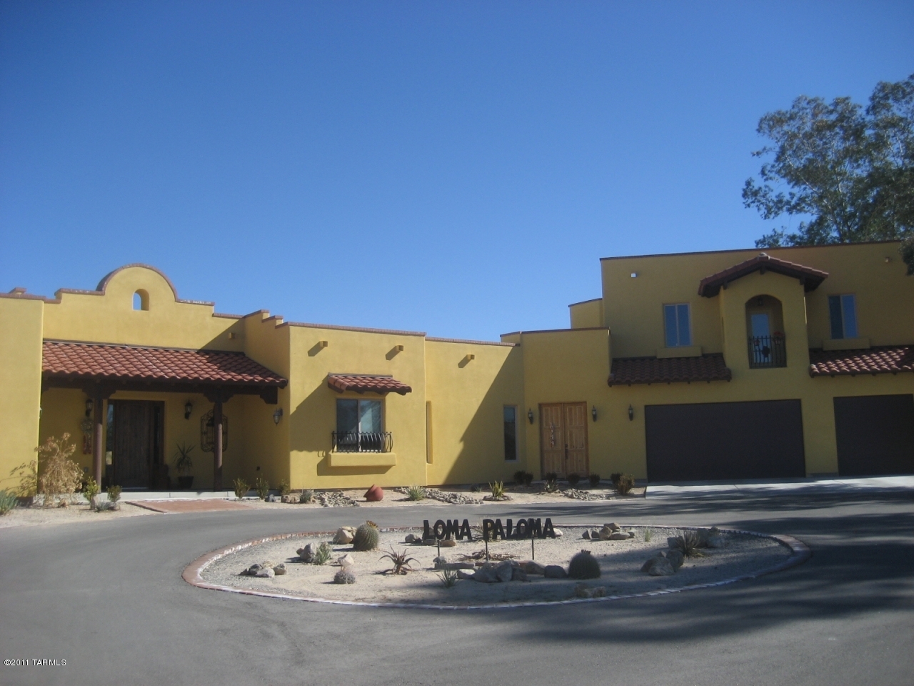 1005 West Panorama Road Tucson, AZ 85704 - Photo 1 of 34 Gallery Image 1