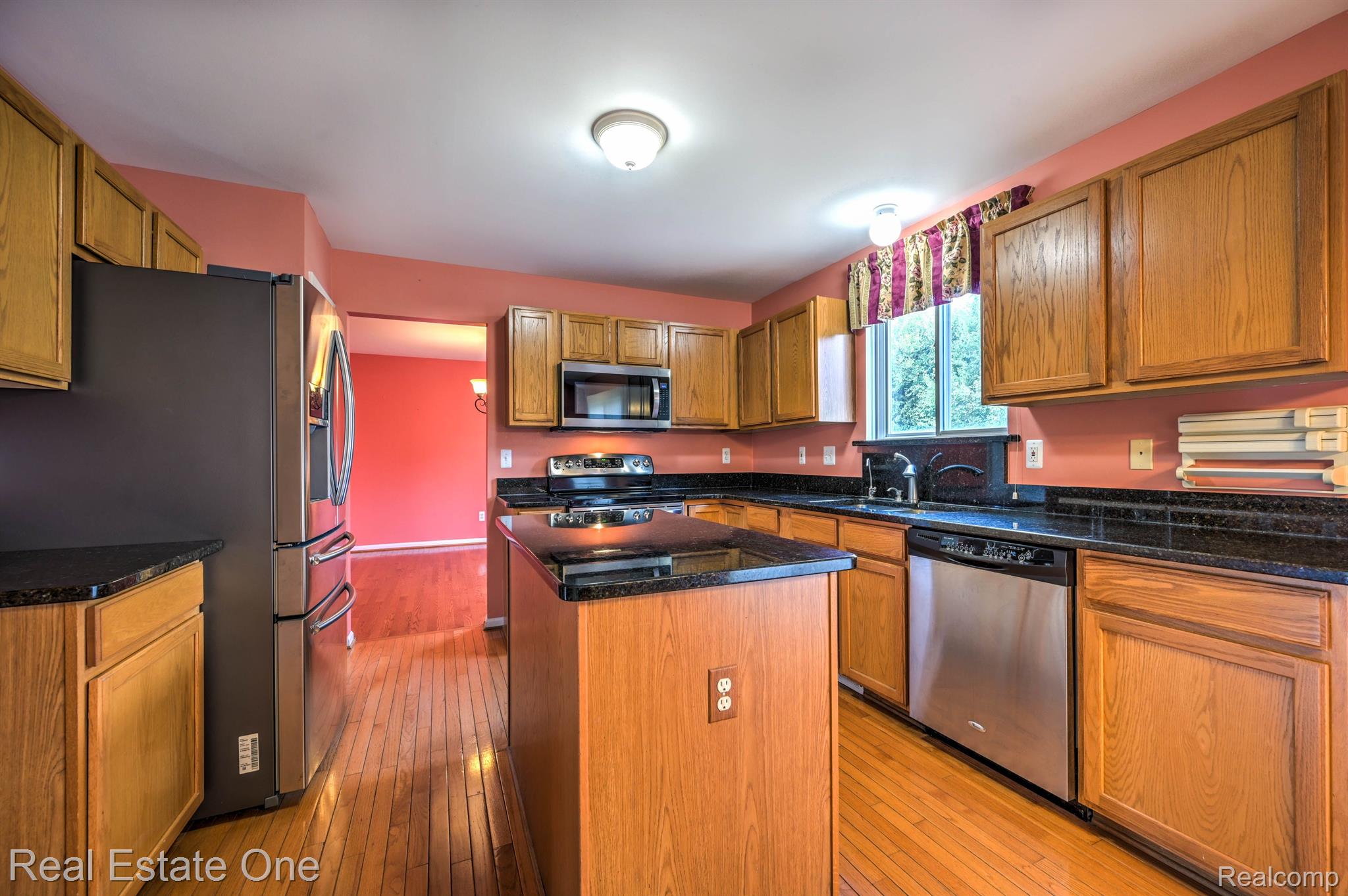 1400 Lee Wood Ridge Road Walled Lake, MI 48390 - Photo 5 of 42 Kitchen View 2