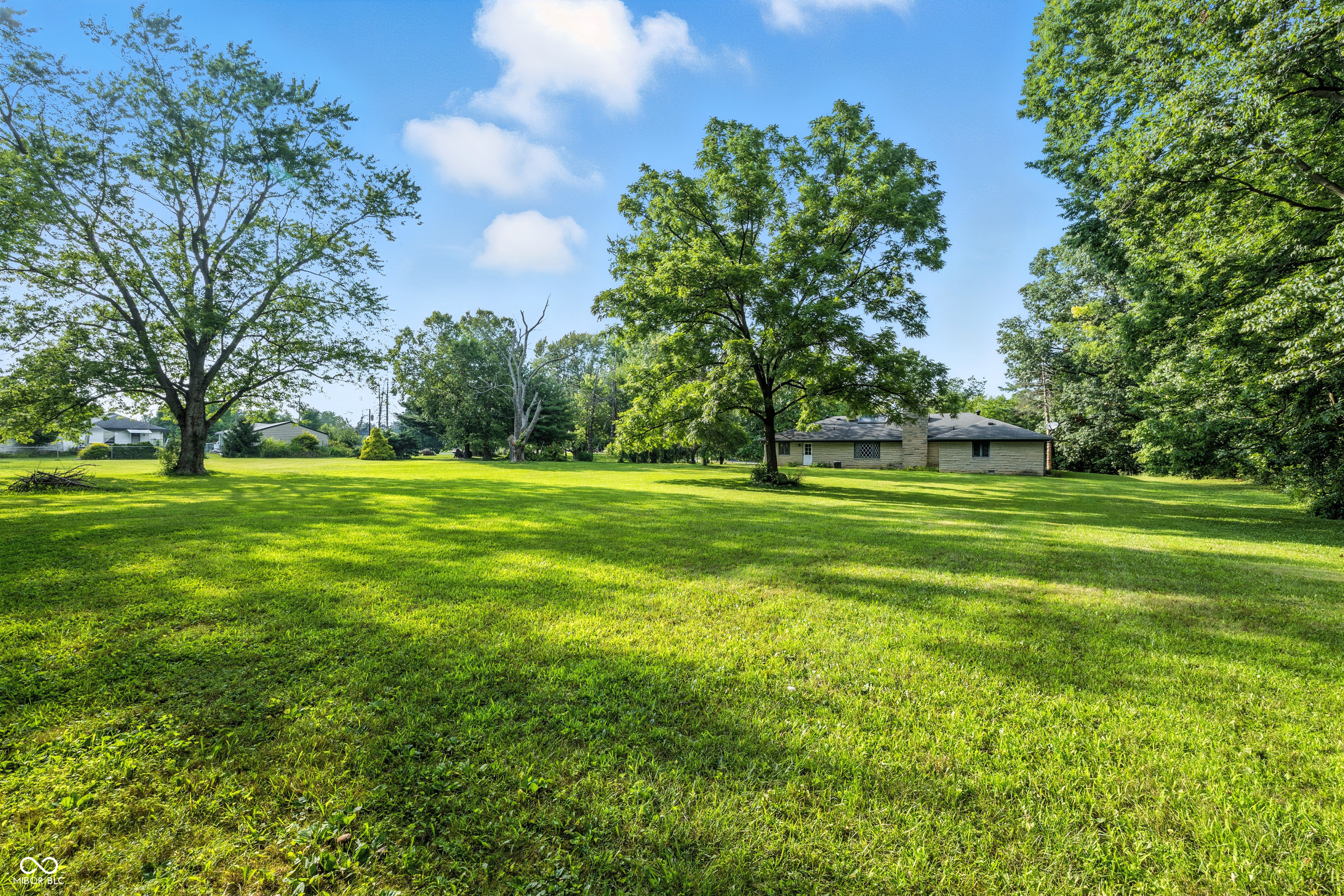 5551 North Raceway Road Indianapolis, IN 46234 - Photo 2 of 2 Gallery Image 2