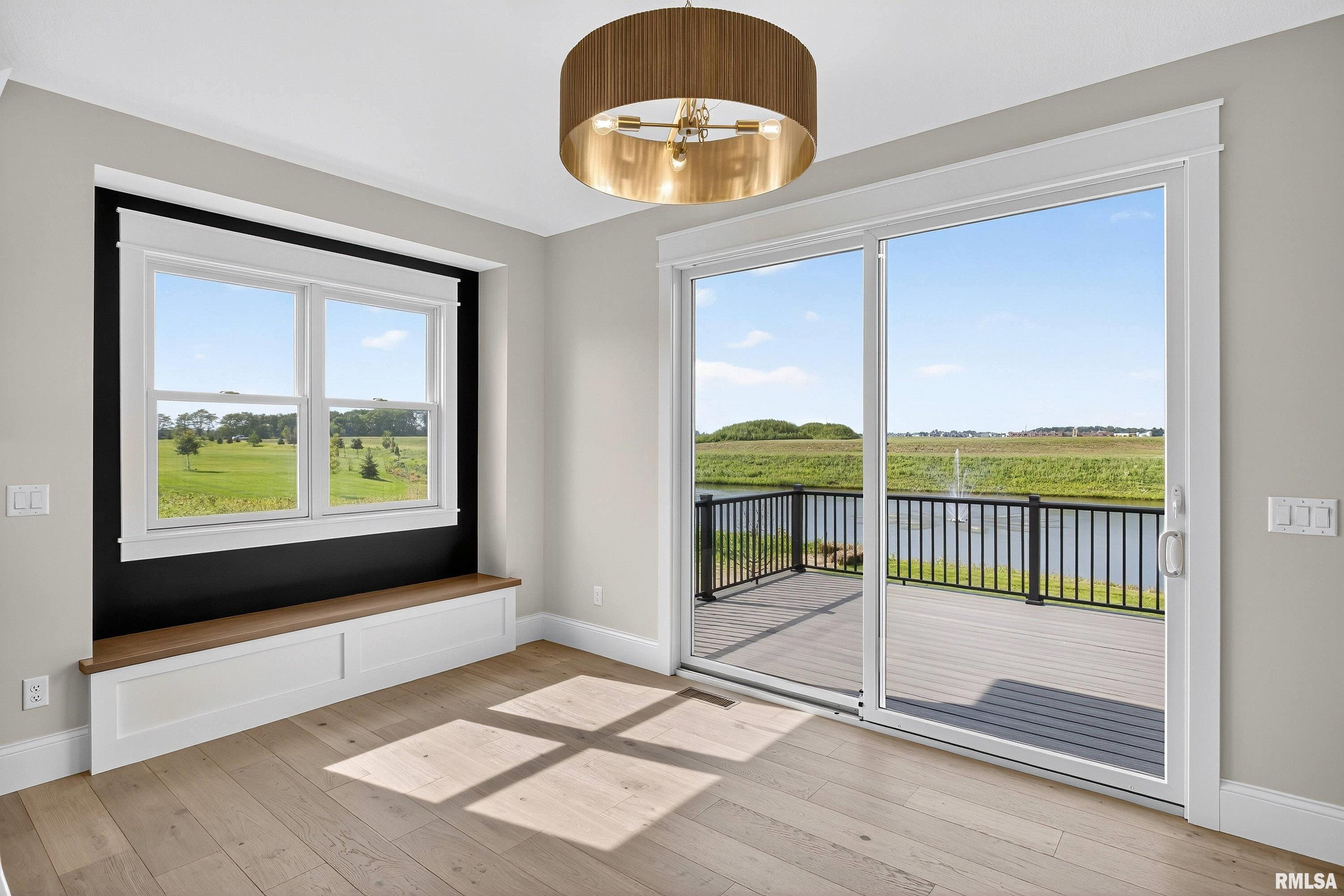 6932 Wilderness Pointe Bettendorf, IA 52722 - Photo 17 of 63