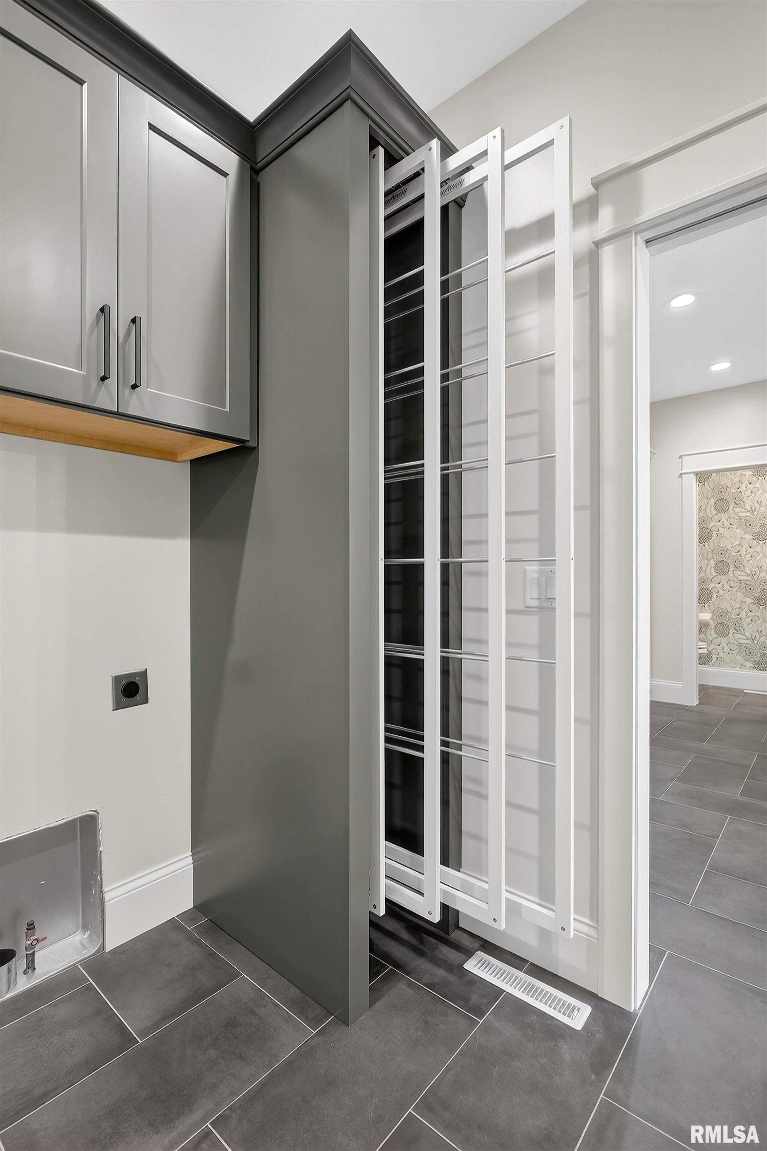 6932 Wilderness Pointe Bettendorf, IA 52722 - Photo 29 of 63