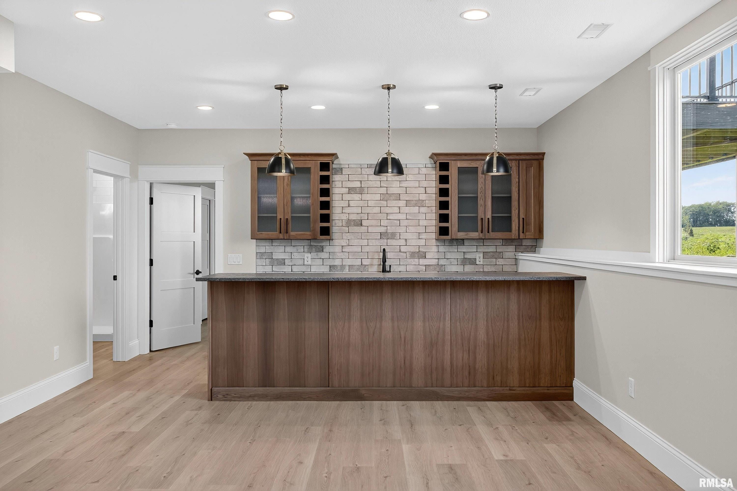 6932 Wilderness Pointe Bettendorf, IA 52722 - Photo 45 of 63