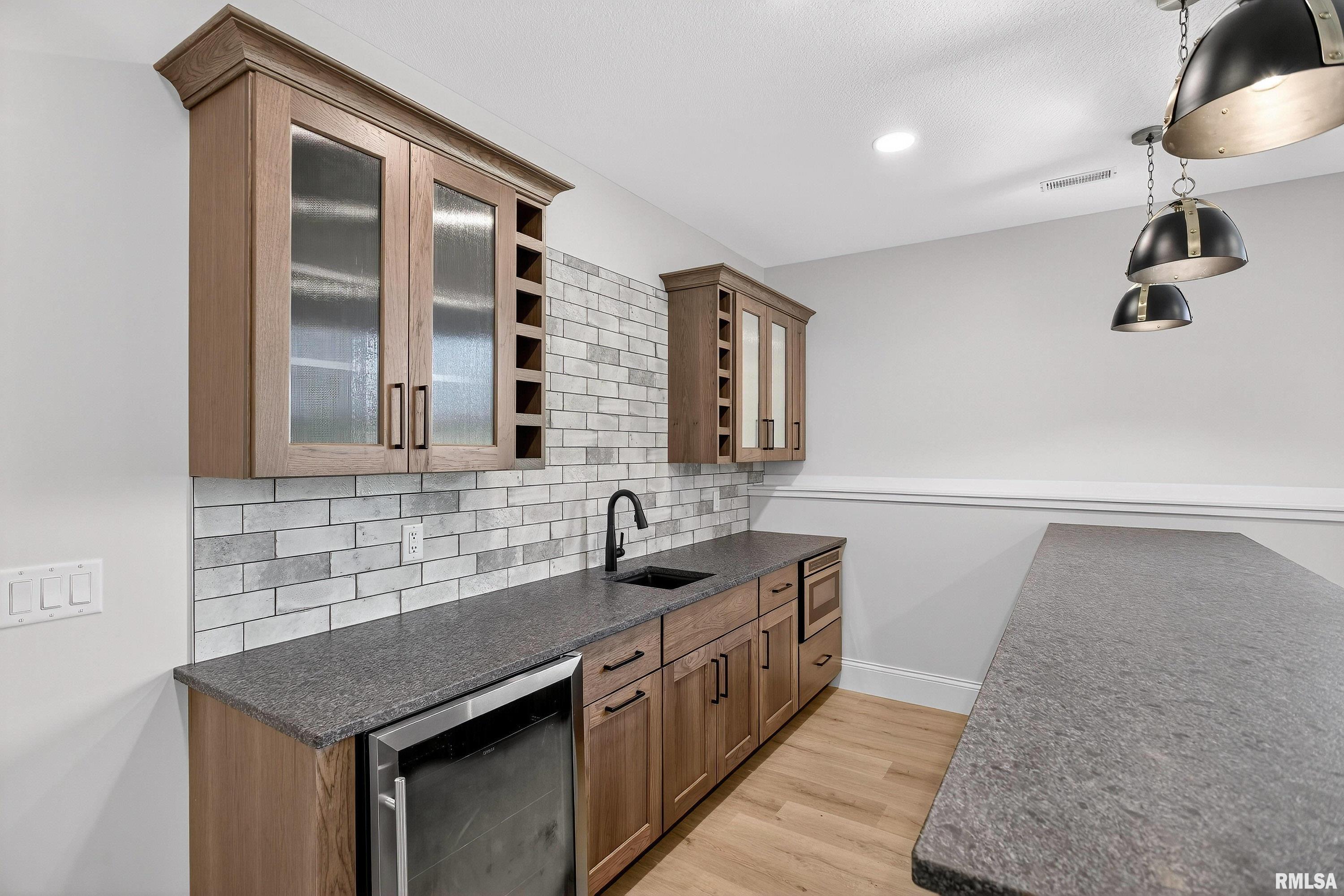 6932 Wilderness Pointe Bettendorf, IA 52722 - Photo 48 of 63