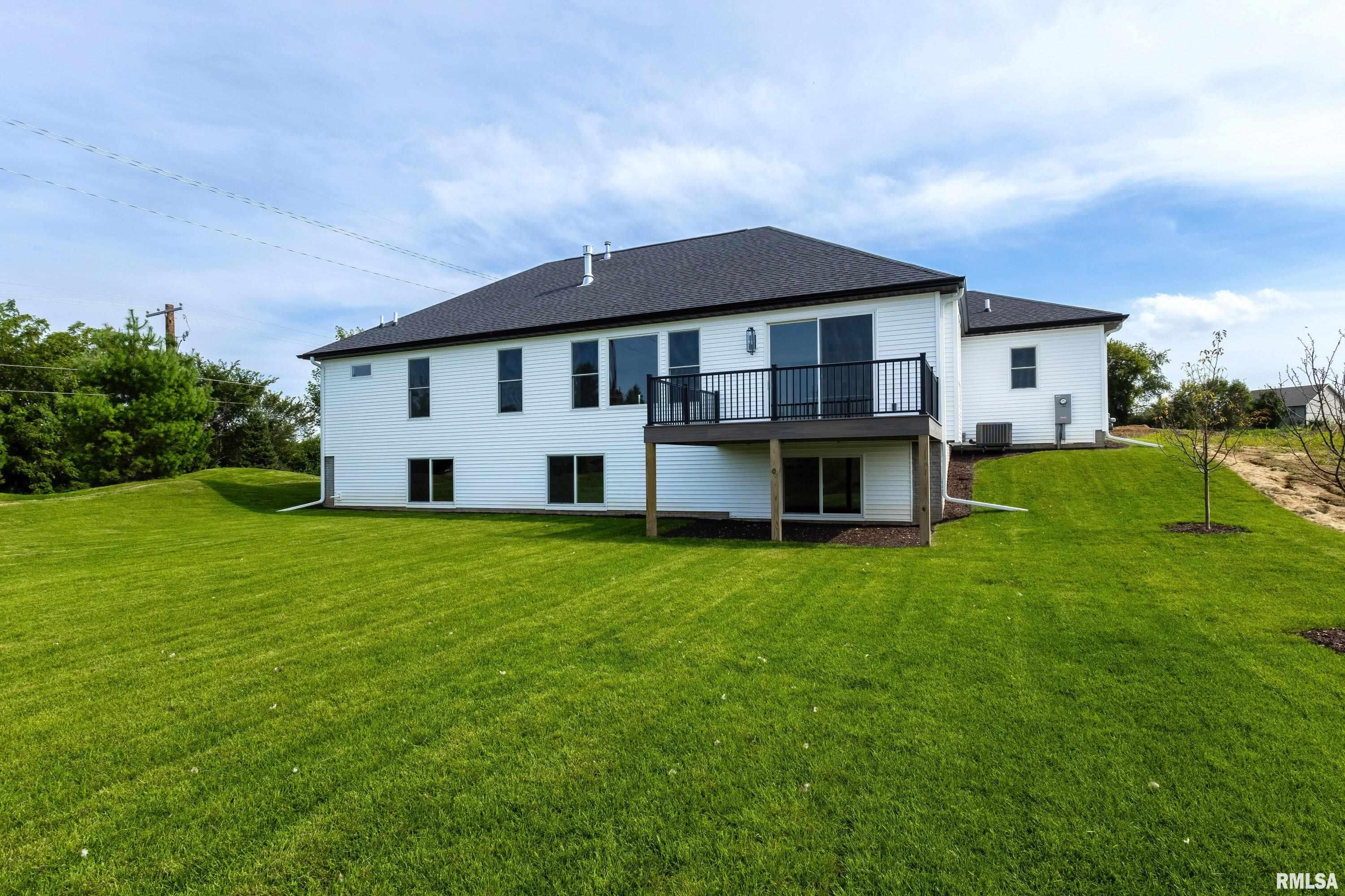 6932 Wilderness Pointe Bettendorf, IA 52722 - Photo 53 of 63