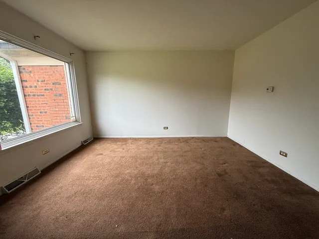 $80,000 | 5013 Euclid Lane, Richton Park, IL 60471