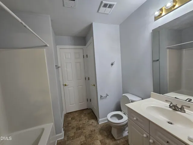 $1,750 | 929 Morreene Road, Durham, NC 27705