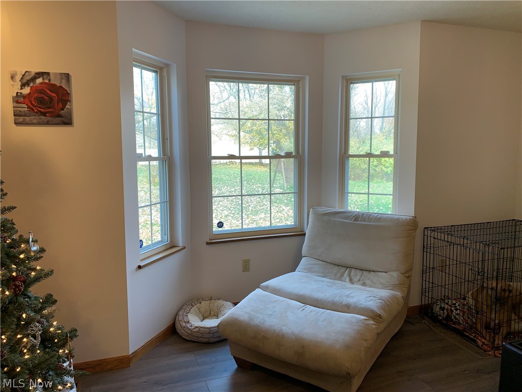 1909 Krumroy Road Akron, OH 44312 - Photo 5 of 21
