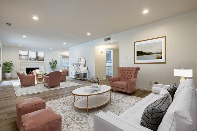 $379,900 | 4466 North Meridian Avenue, Fresno, CA 93726