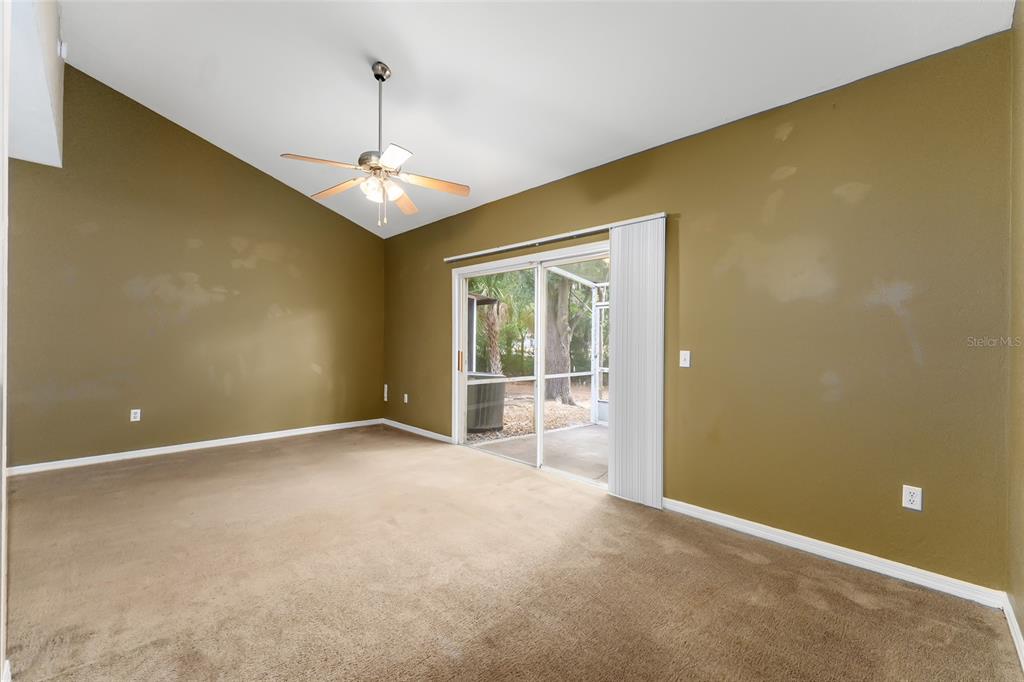 4700 Southwest Archer Road, Unit 13 Gainesville, FL 32608 - Photo 8 of 41