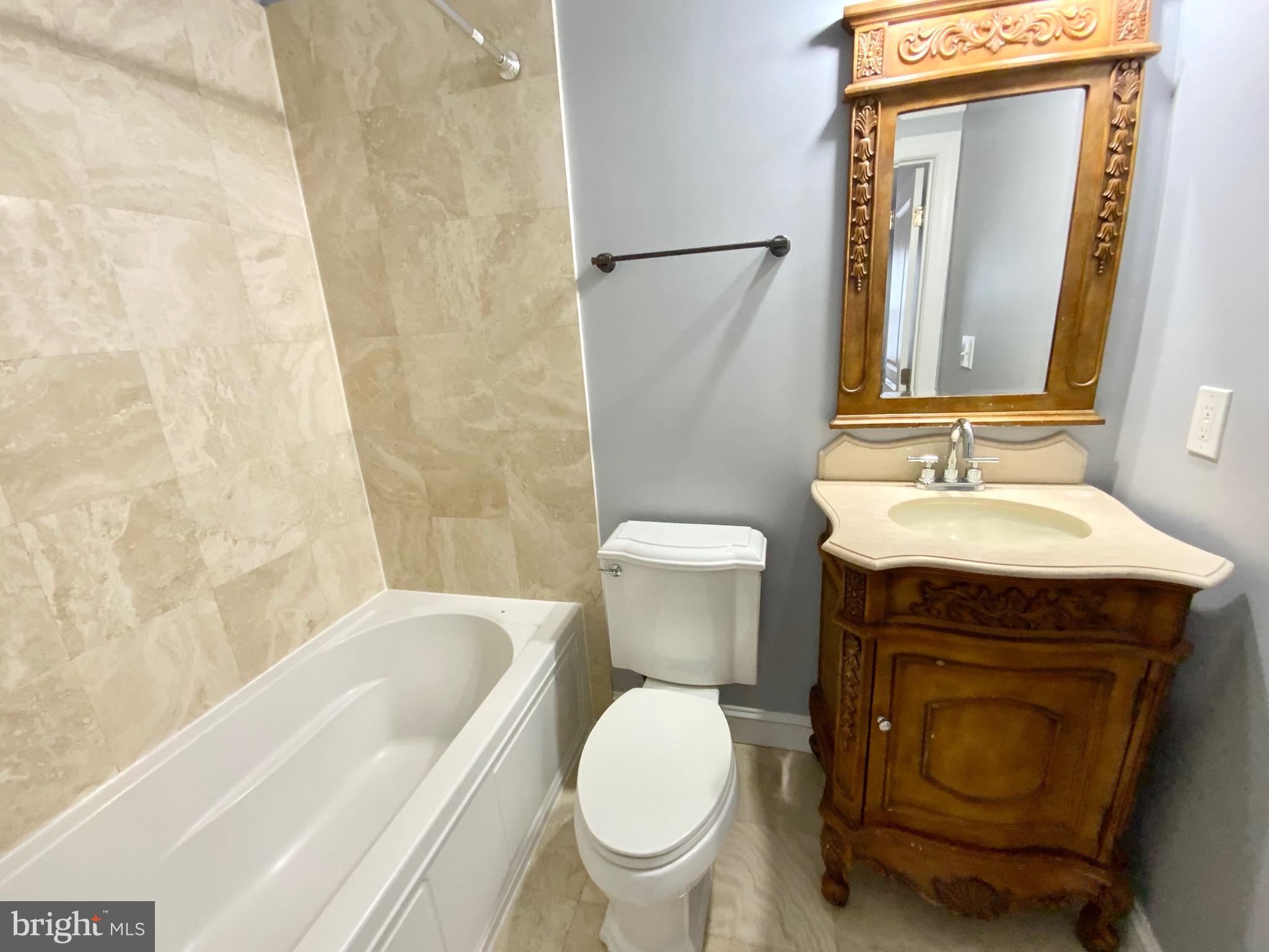 812 5th Street Northeast, Unit 2 Washington, DC 20002 - Photo 29 of 33 Bathroom 2