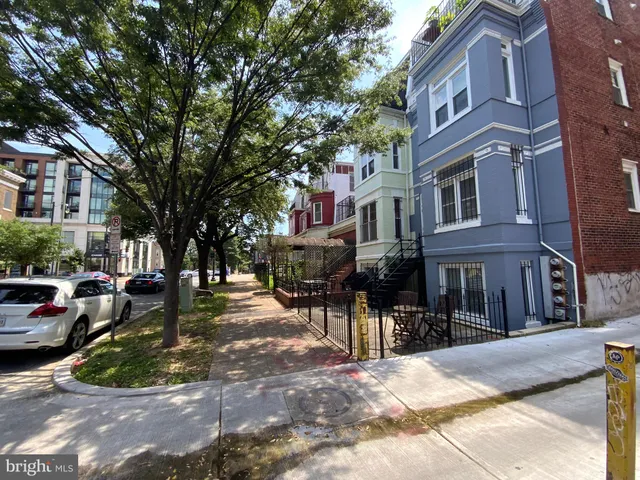 $3,495 | 812 5th Street Northeast, Unit 2, Washington, DC 20002