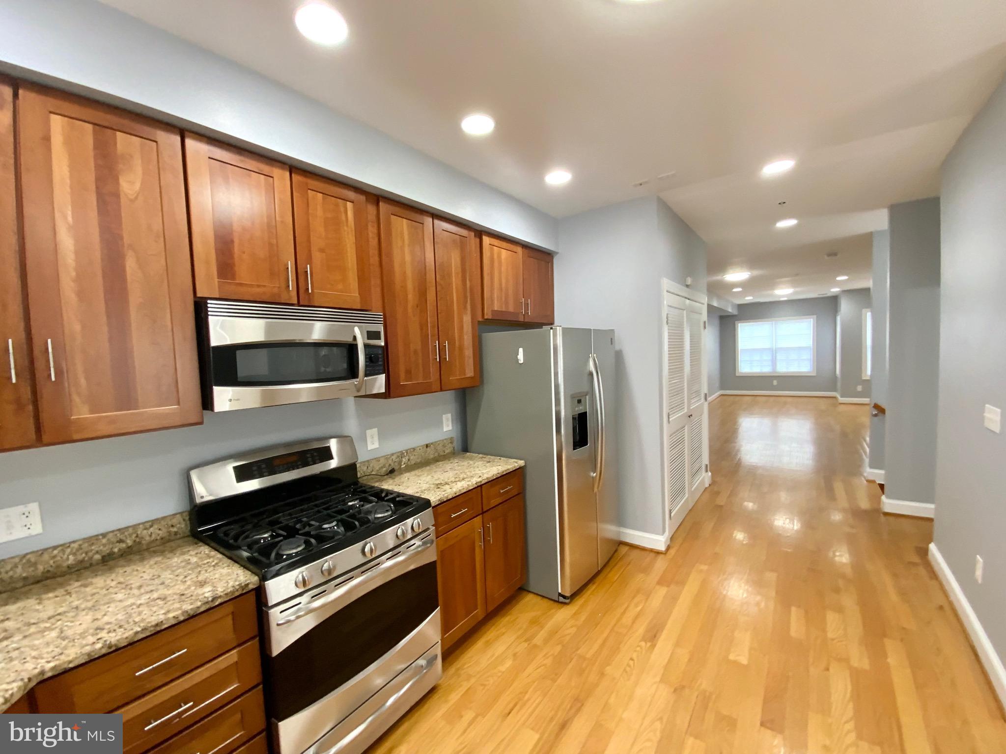 812 5th Street Northeast, Unit 2 Washington, DC 20002 - Photo 8 of 33