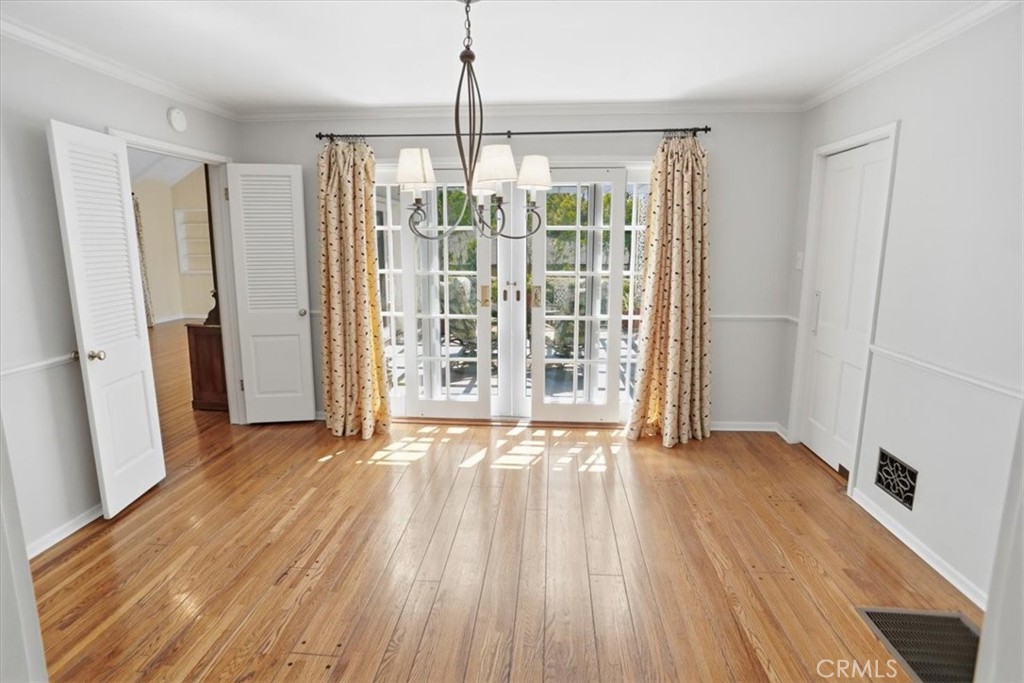 1973 North Harding Avenue Altadena, CA 91001 - Photo 6 of 26