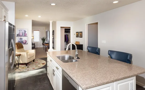 $654,900 | 916 42nd Avenue North, Fargo, ND 58102