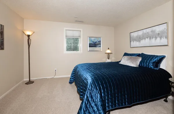 $644,900 | 916 42nd Avenue North, Fargo, ND 58102