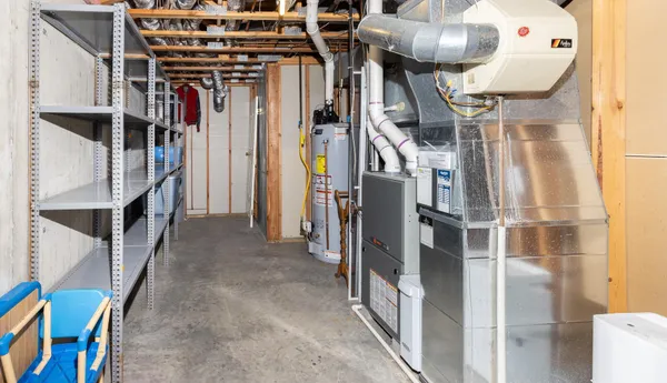 $644,900 | 916 42nd Avenue North, Fargo, ND 58102