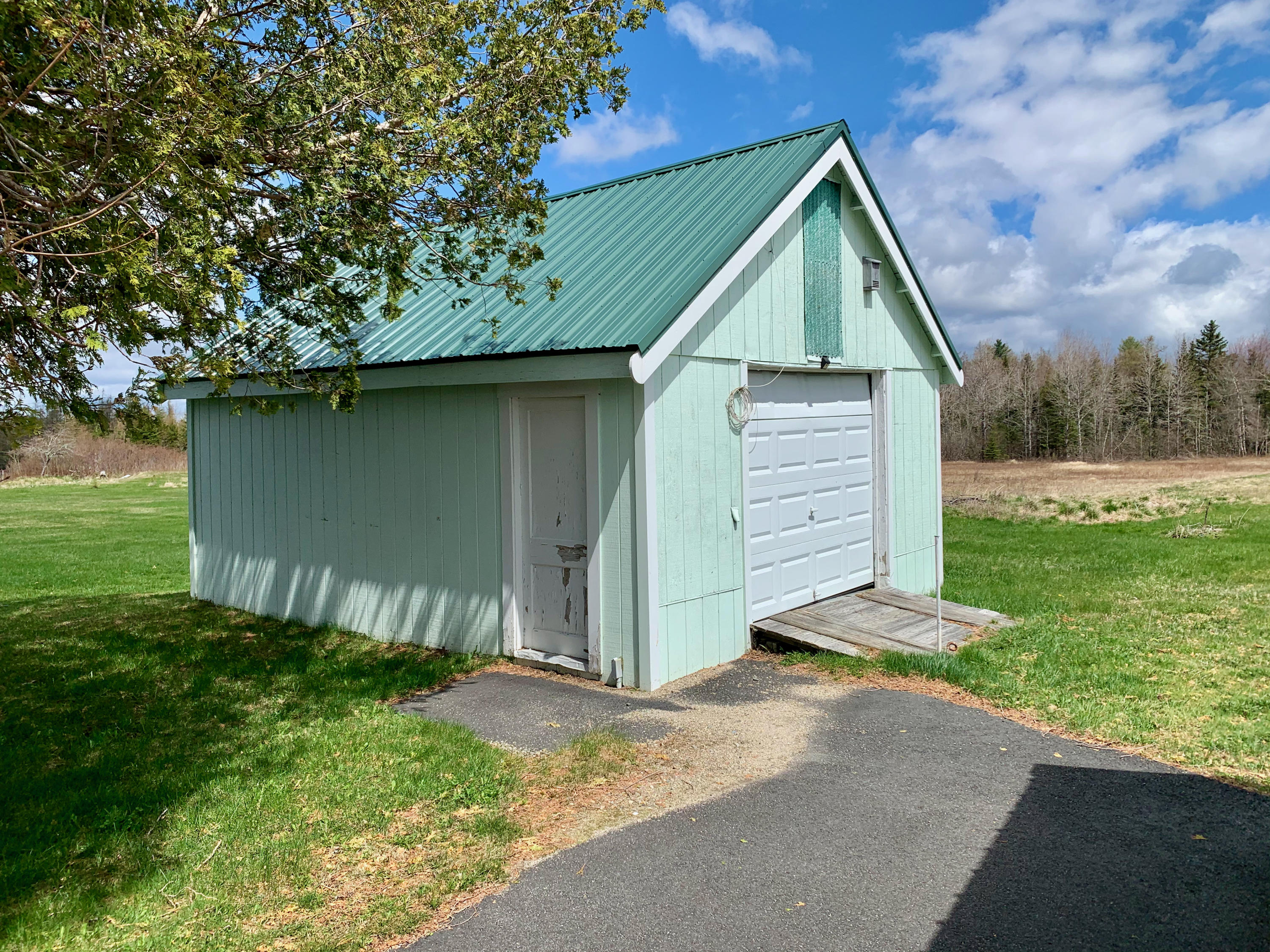 50 Kennebec Road Machias, ME 04654 - Photo 4 of 51 IMG_6894