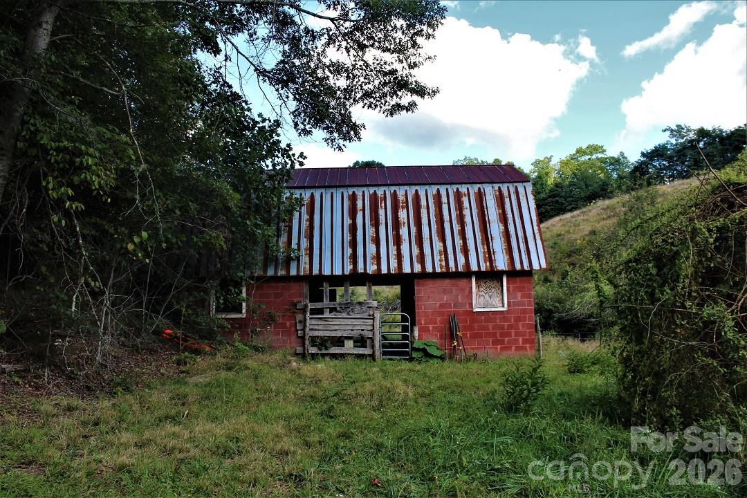 745 Broom Road Tuckasegee, NC 28783 - Photo 33 of 42